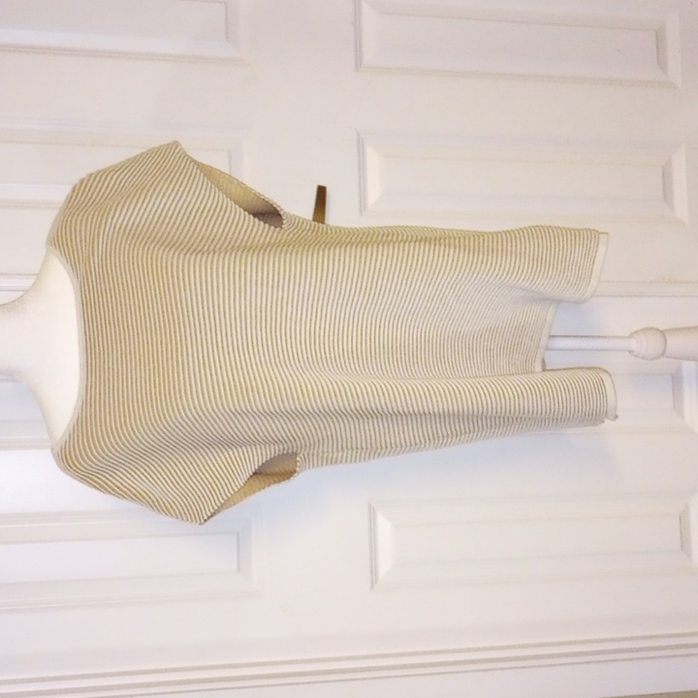 Marla Wynne cap-sleeve ribbed tunic tee. 1X